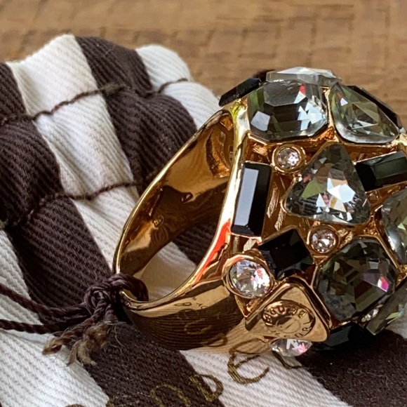 Henri Bendel Windsor Deb Gold Crystal Ring Size 9 - Picture 15 of 17